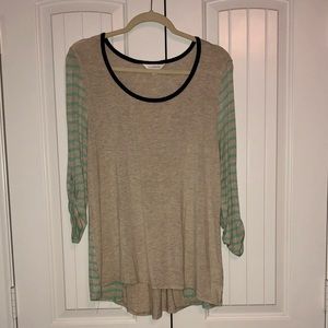 NWT Charming Charlie 3/4 sleeve ladies top